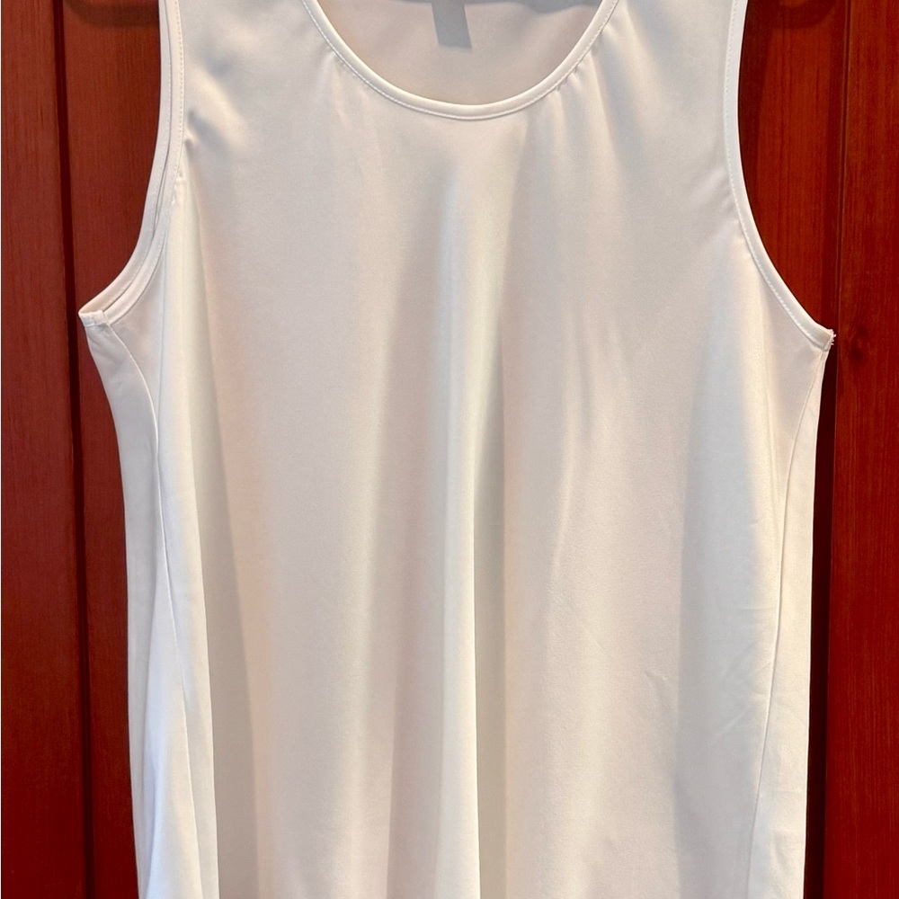 Classic White Tank Top Shell